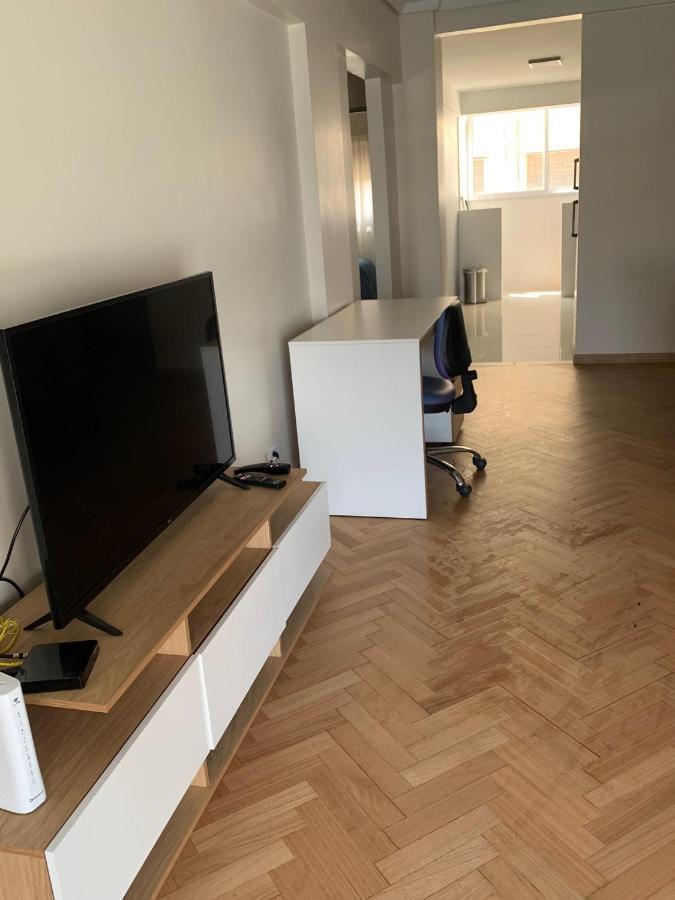 3 Amplios Ambientes Excelente Ubicacion-Avenida Corrientes Almagro- Cerca De Todo Διαμέρισμα Μπουένος Άιρες Εξωτερικό φωτογραφία